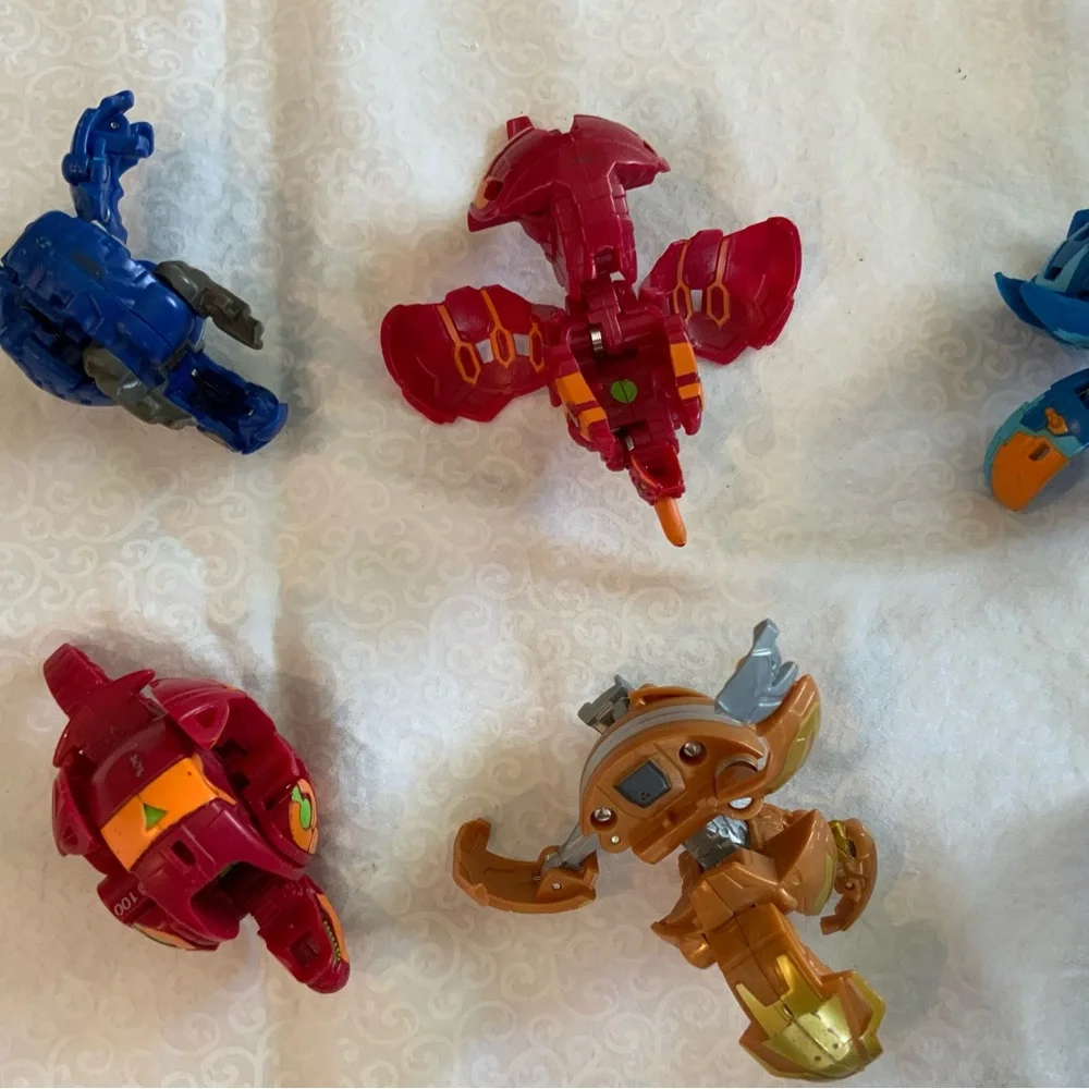 Bakugan Spin Master Lot Of 13 Figures B300 B700 Battle Brawlers Battle Planet